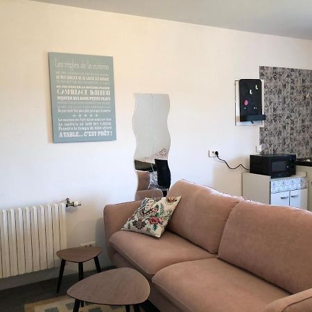 studio 20 min de la mer Plouaret Eksteriør bilde